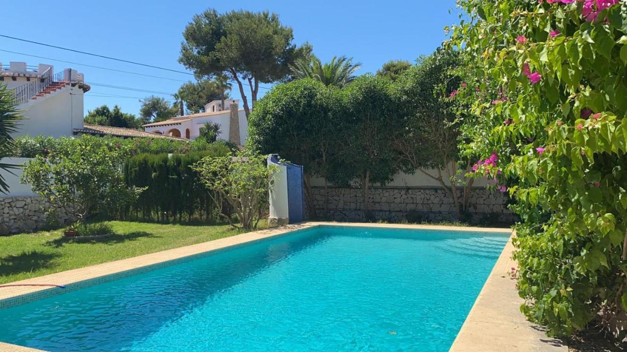 Beautiful Villa With Pool, Barbecue, And Garden Xabia Bagian luar foto